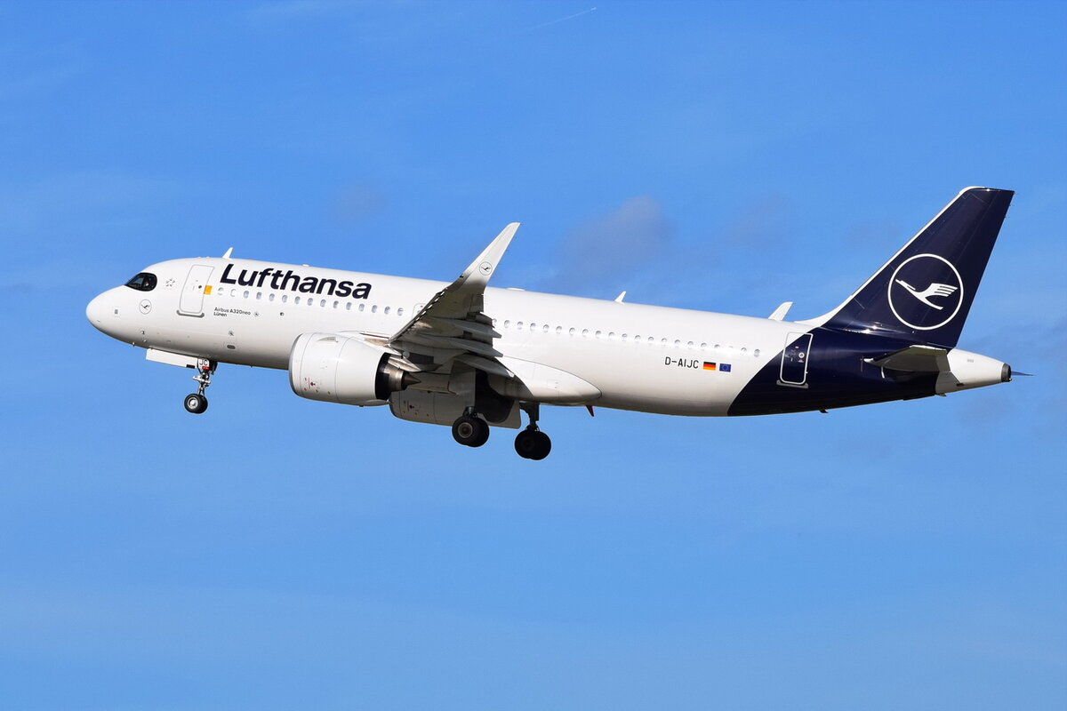D-AIJC , Lufthansa , Airbus A320-271N  Lünen  , Berlin-Brandenburg  Willy Brandt  , BER , 02.10.2021 