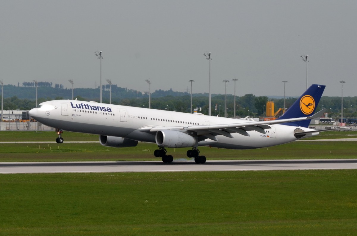 D-AIKA Lufthansa Airbus A330-343  Minden   bei der Landung am 12.05.2015 in München