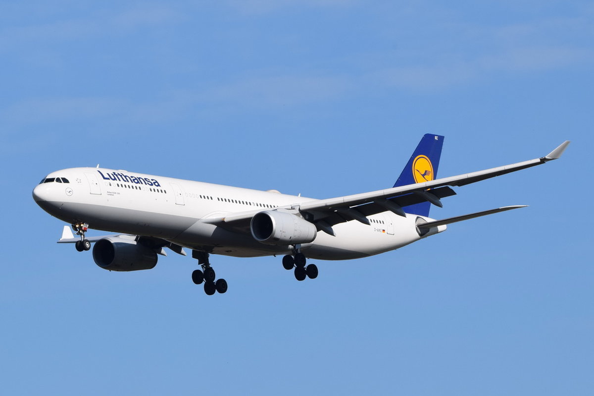 D-AIKE Lufthansa Airbus A330-343  Landshut   , MUC , 15.10.2016