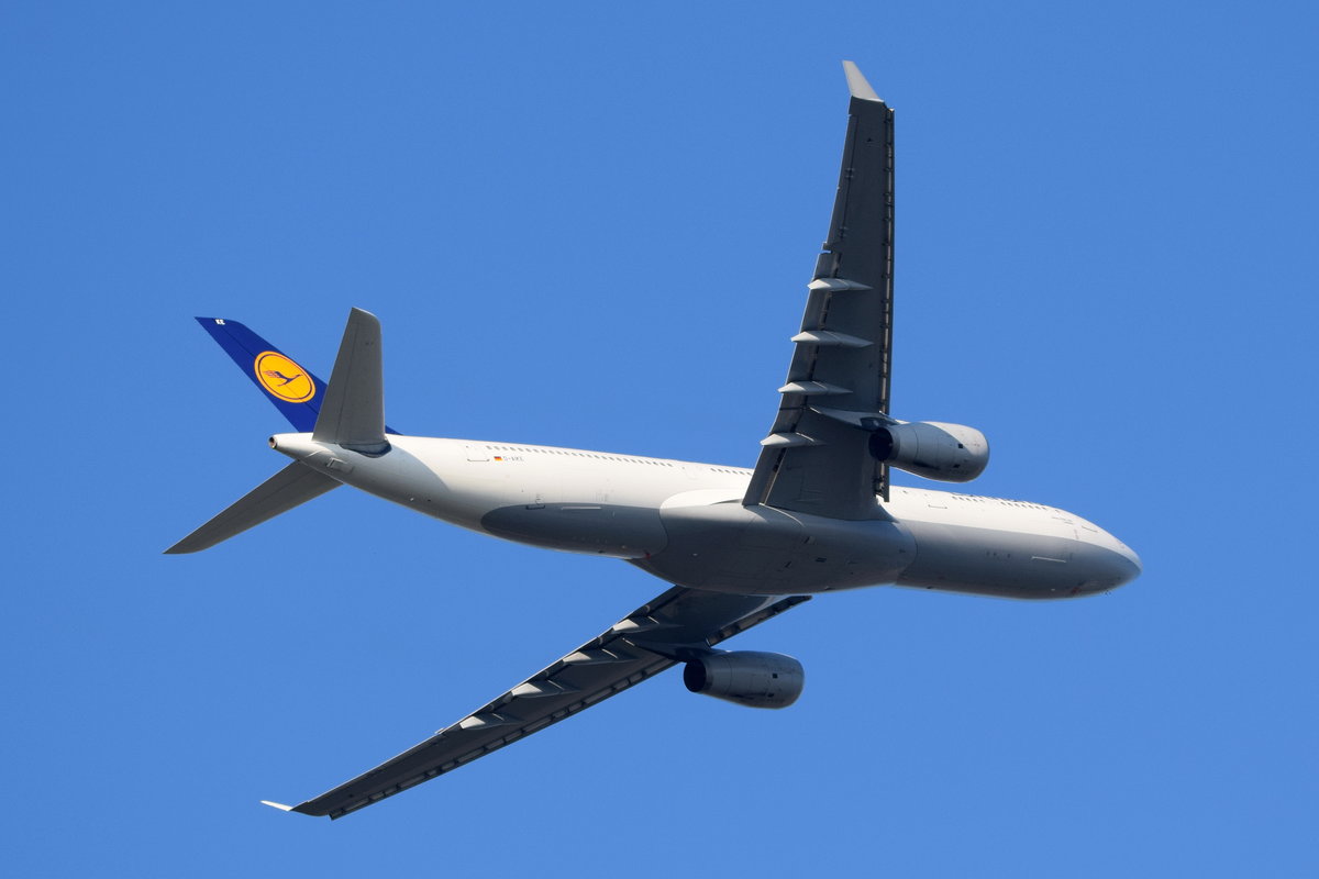 D-AIKE Lufthansa Airbus A330-343  Landshut   , MUC , 16.10.2016
