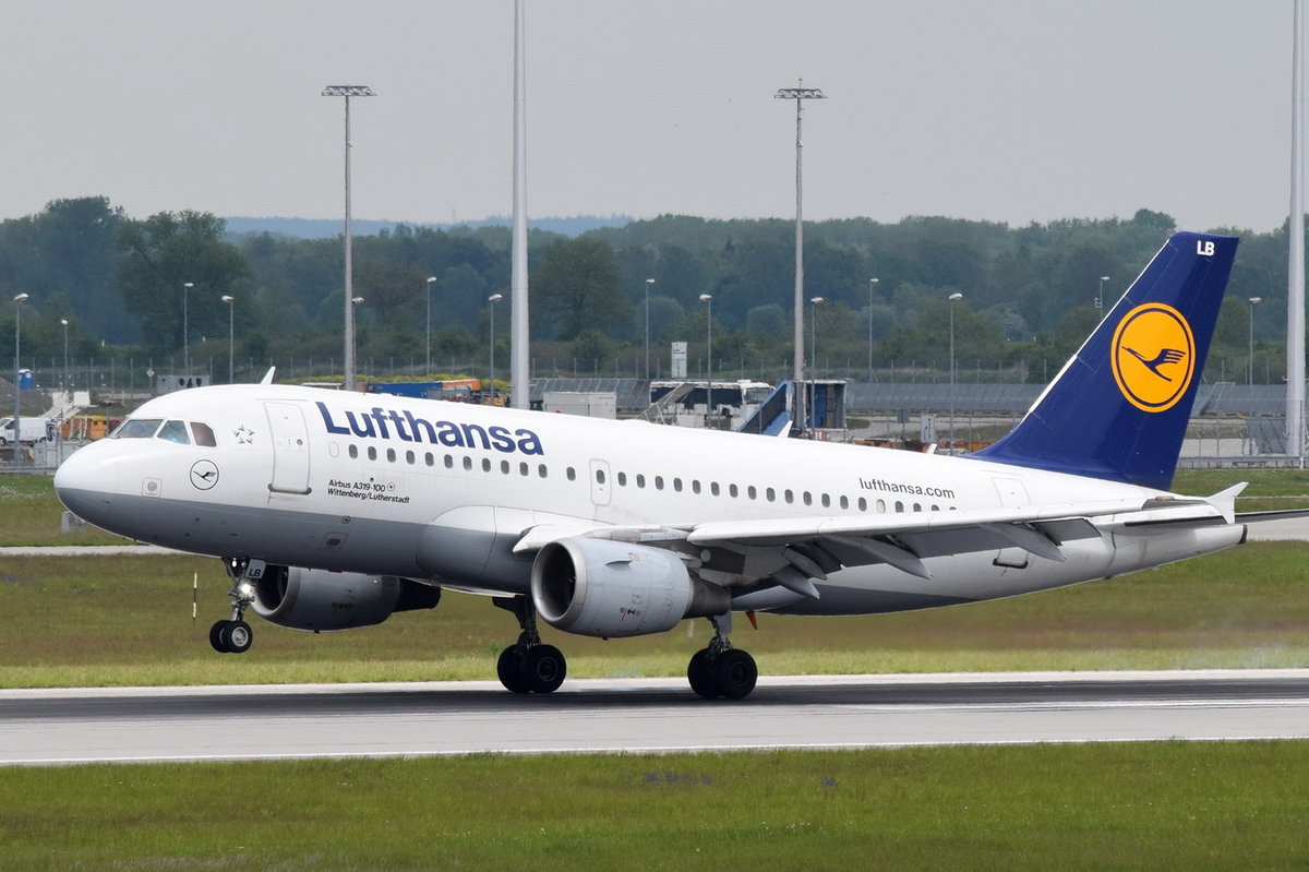 D-AILB Lufthansa Airbus A319-114   Wittenberg-Lutherstadt  bei der Landung in München am 17.05.2016