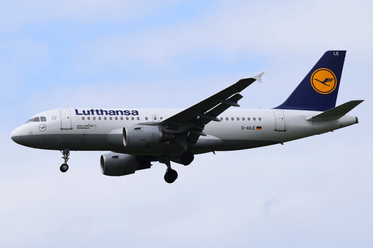 D-AILE Lufthansa Airbus A319-114  Kelsterbach   in München beim Landeanflug am 15.05.2016
