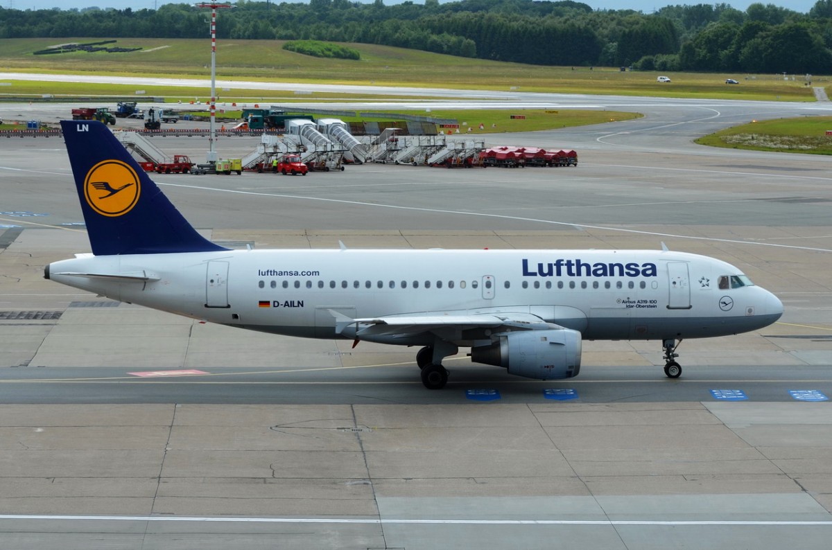 D-AILN Lufthansa Airbus A319-114  Idar-Oberstein   in Hamburg zumStart  19.06.2015