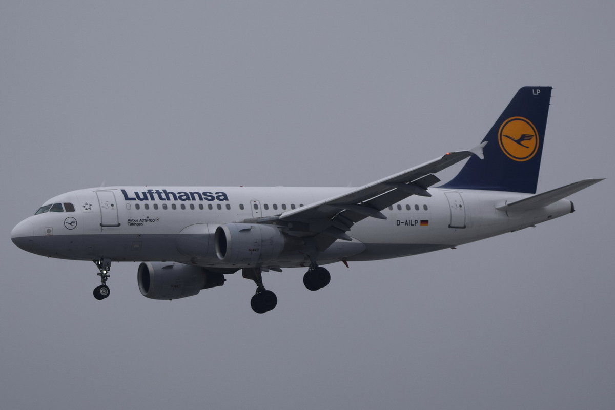 D-AILP Lufthansa Airbus A319-114  Tübingen   , FRA , 04.12.2017