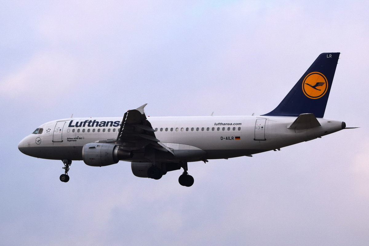 D-AILR Lufthansa Airbus A319-114  Tegernsee   , FRA , 07.12.2017