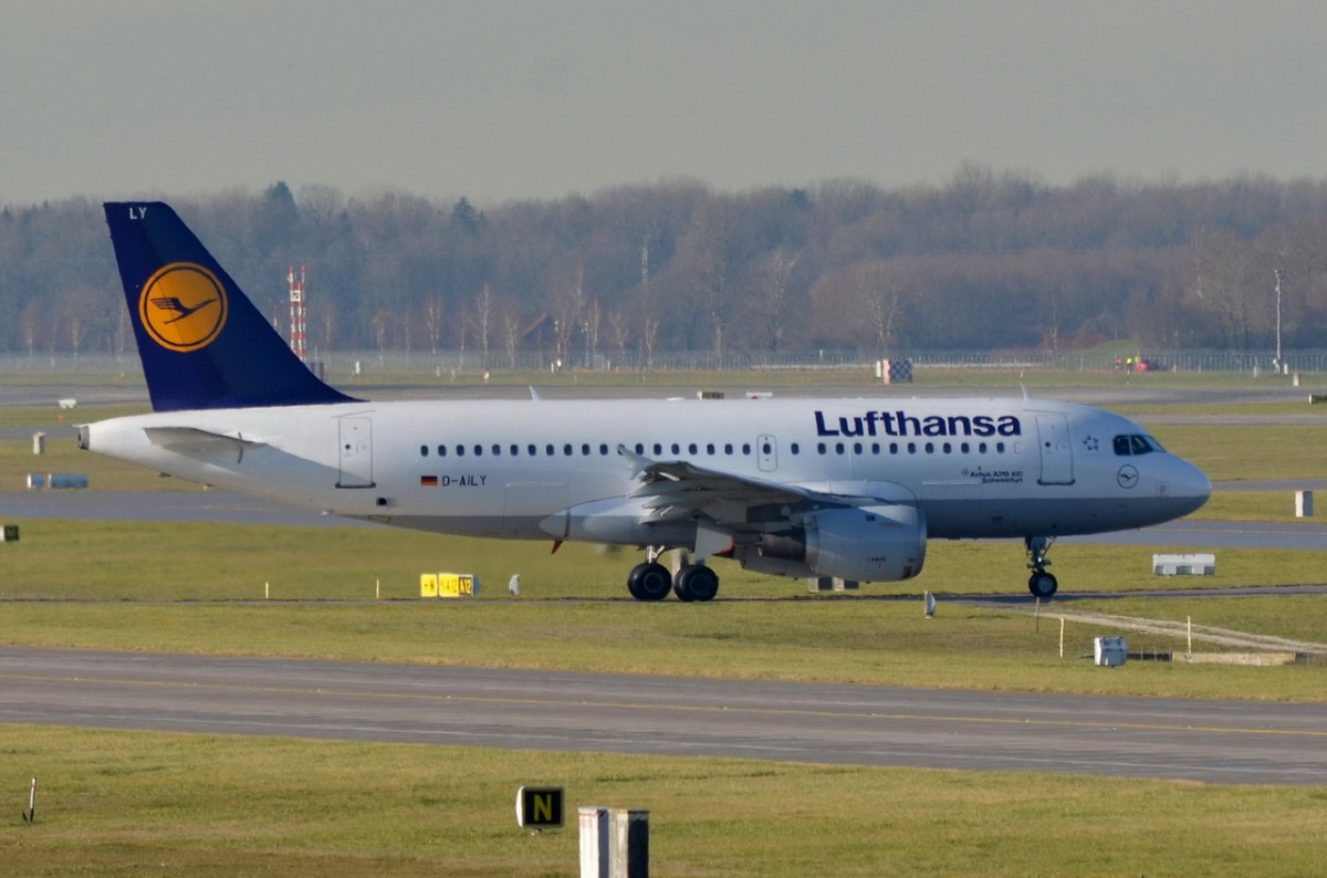 D-AILY Lufthansa Airbus A319-114  Schweinfurt   am 07.12.2015 in München zum Start