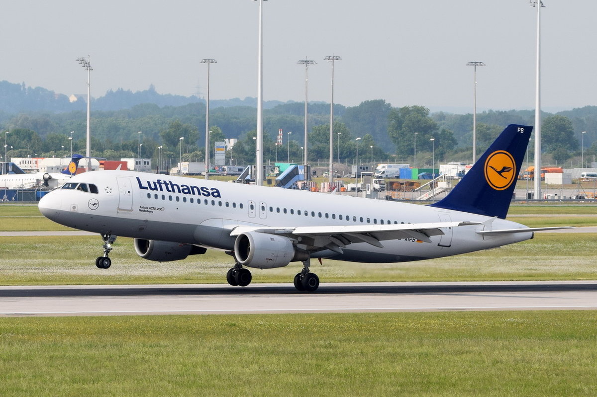 D-AIPB Lufthansa Airbus A320-211  Heidelberg  , MUC , 02.06.2017