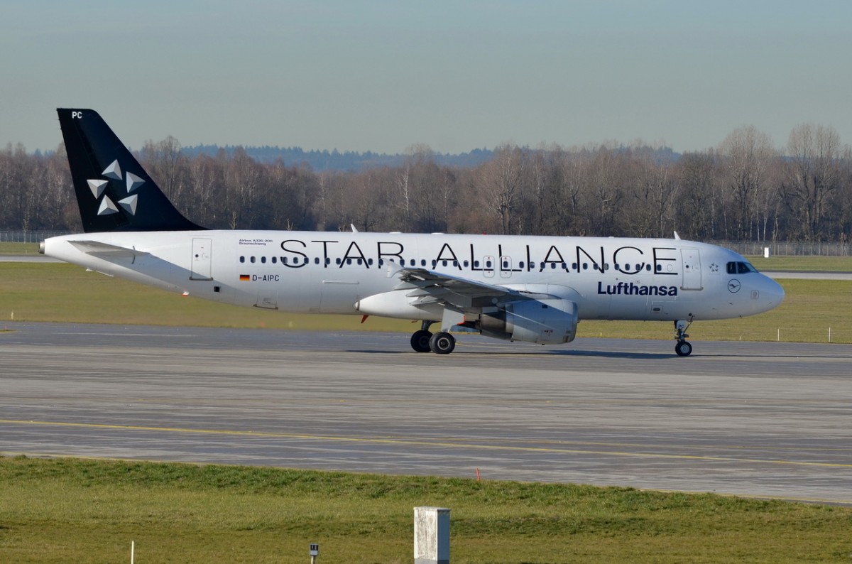 D-AIPC Lufthansa Airbus A320-211  Braunschweig   am 07.12.2015 in München zum Start