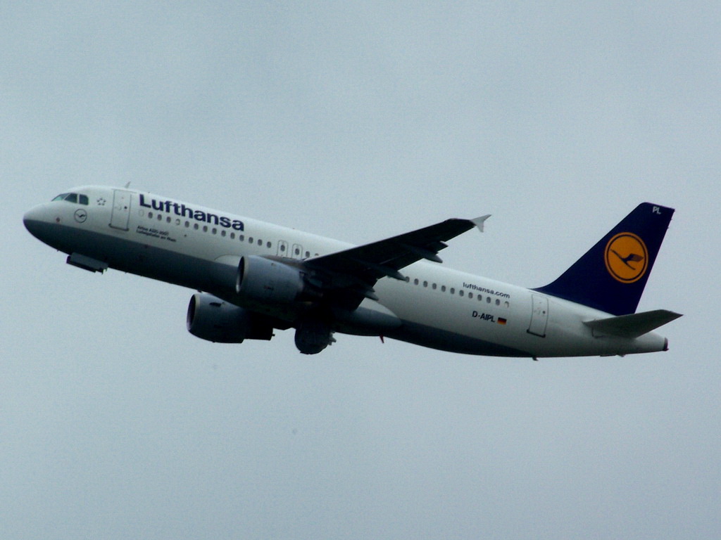 D-AIPL Lufthansa Airbus A320-211     14.09.2013

Flughafen Mnchen