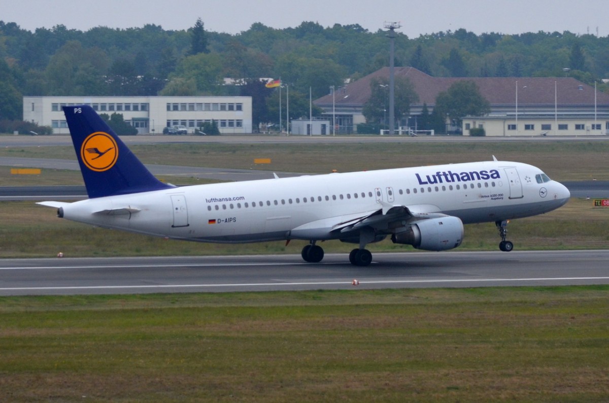 D-AIPS Lufthansa Airbus A320-211   in Tegel am 12.09.2014 beim Start