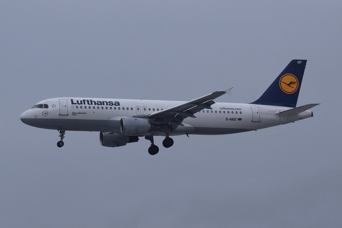 D-AIQT Lufthansa Airbus A320-211  Gotha   , FRA , 04.12.2017