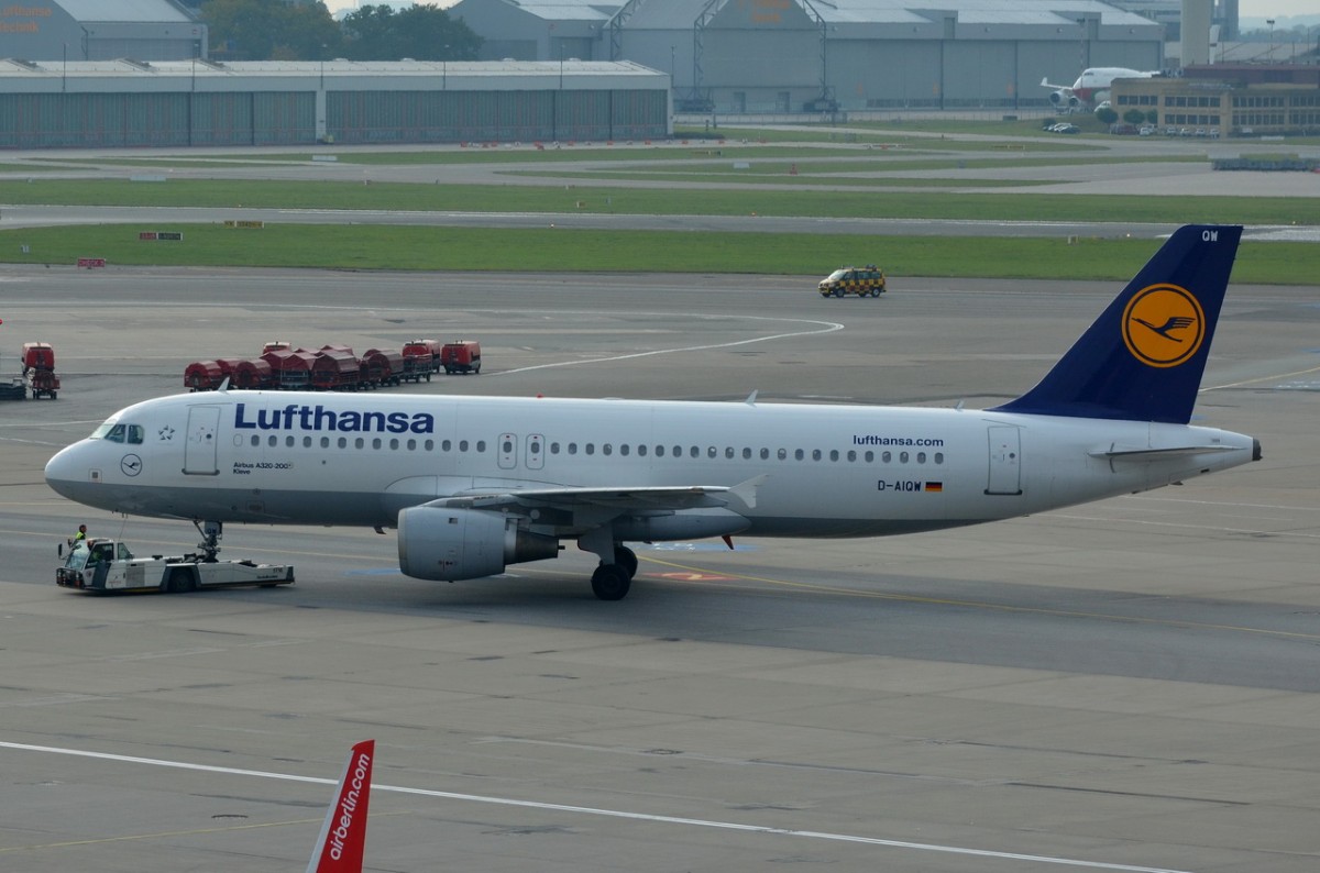 D-AIQW Lufthansa Airbus A320-211  Klewe   in Hamburg am 20.10.2015