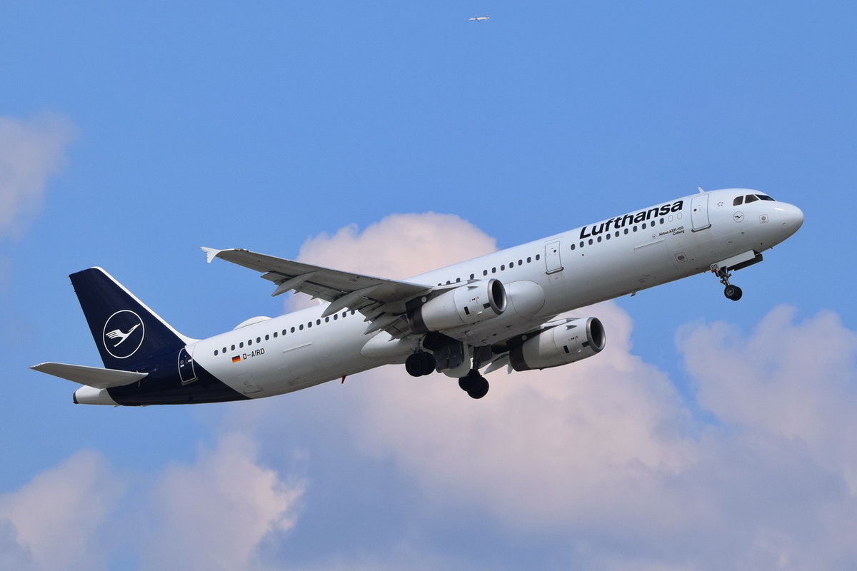 D-AIRD Lufthansa Airbus A321-131  Coburg   , MUC , 12.05.2018