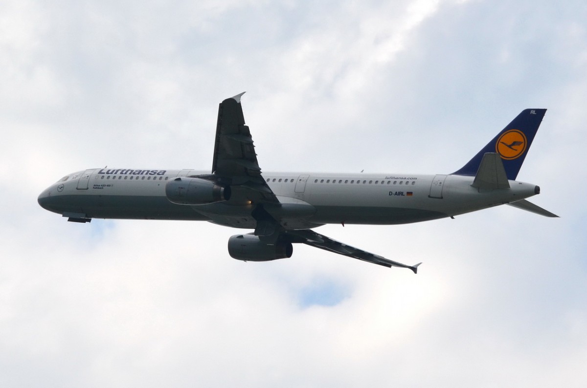 D-AIRL Lufthansa Airbus A321-131  Kulmbach  gestartet in München  13.05.2015