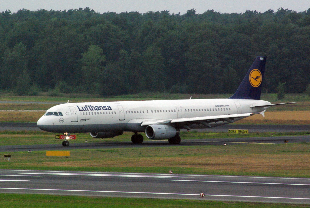D-AIRM  Lufthansa  A321-131       14.07.2013

Flughafen Berlin-Tegel
