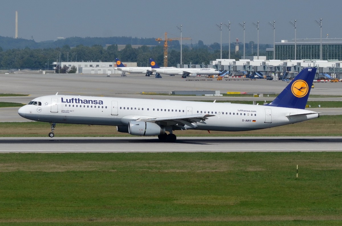 D-AIRT Lufthansa Airbus A321-131  Regensburg  bei der Landung in München