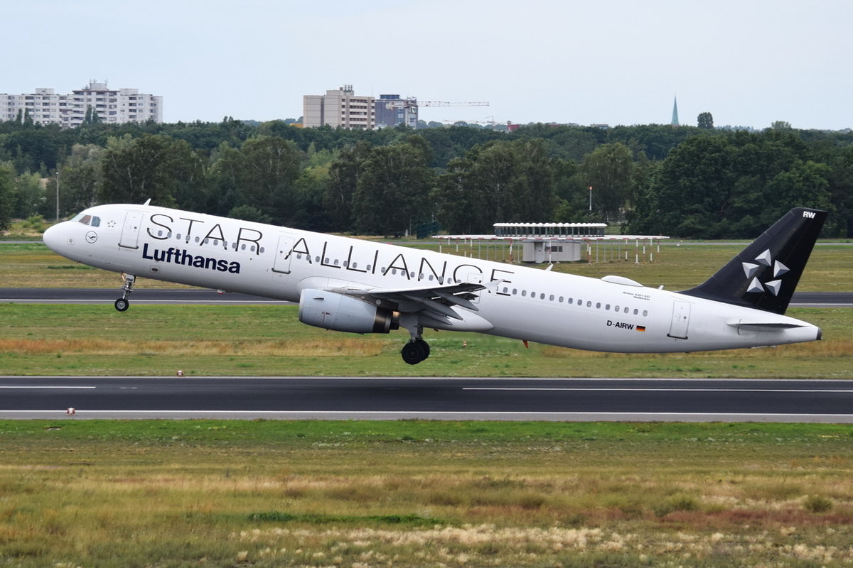 D-AIRW Lufthansa Airbus A321-131  Heilbronn  , 15.08.2019 , TXL