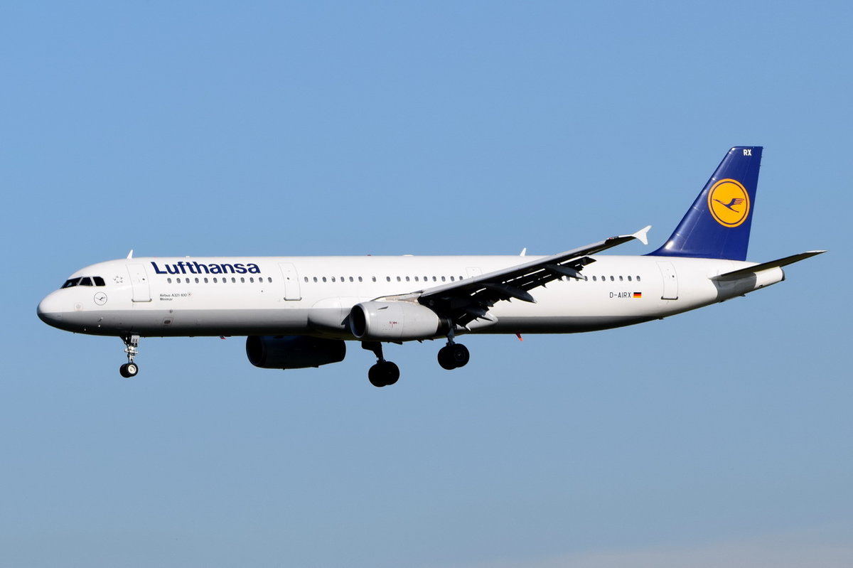 D-AIRX Lufthansa Airbus A321-131  Weimar   , MUC , 15.10.2016