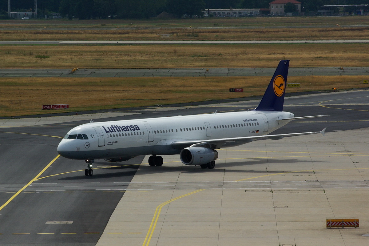 D-AISF Lufthansa Airbus A321-231    08.08.2013

Flughafen Frankfurt