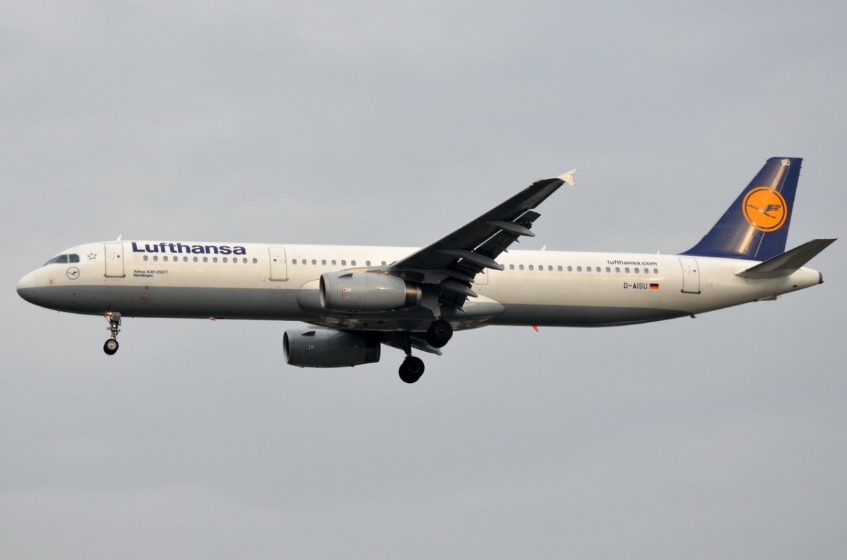 D-AISU Lufthansa Airbus A321-231   Nördlingen   am 05.11.2014 Anflug Tegel