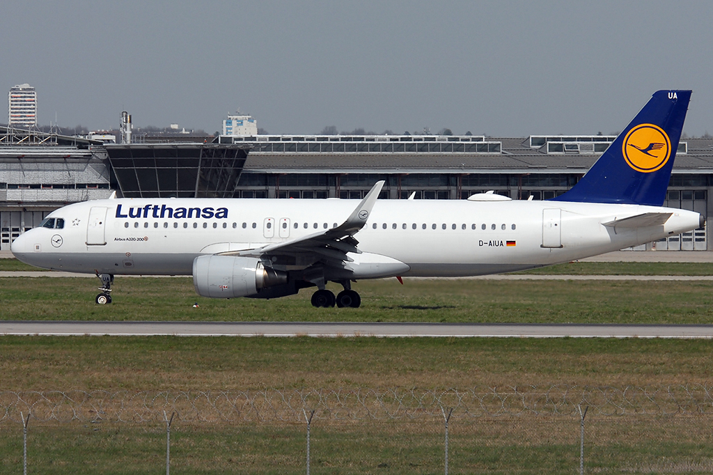 D-AIUA Airbus A320-214 02.04.2019