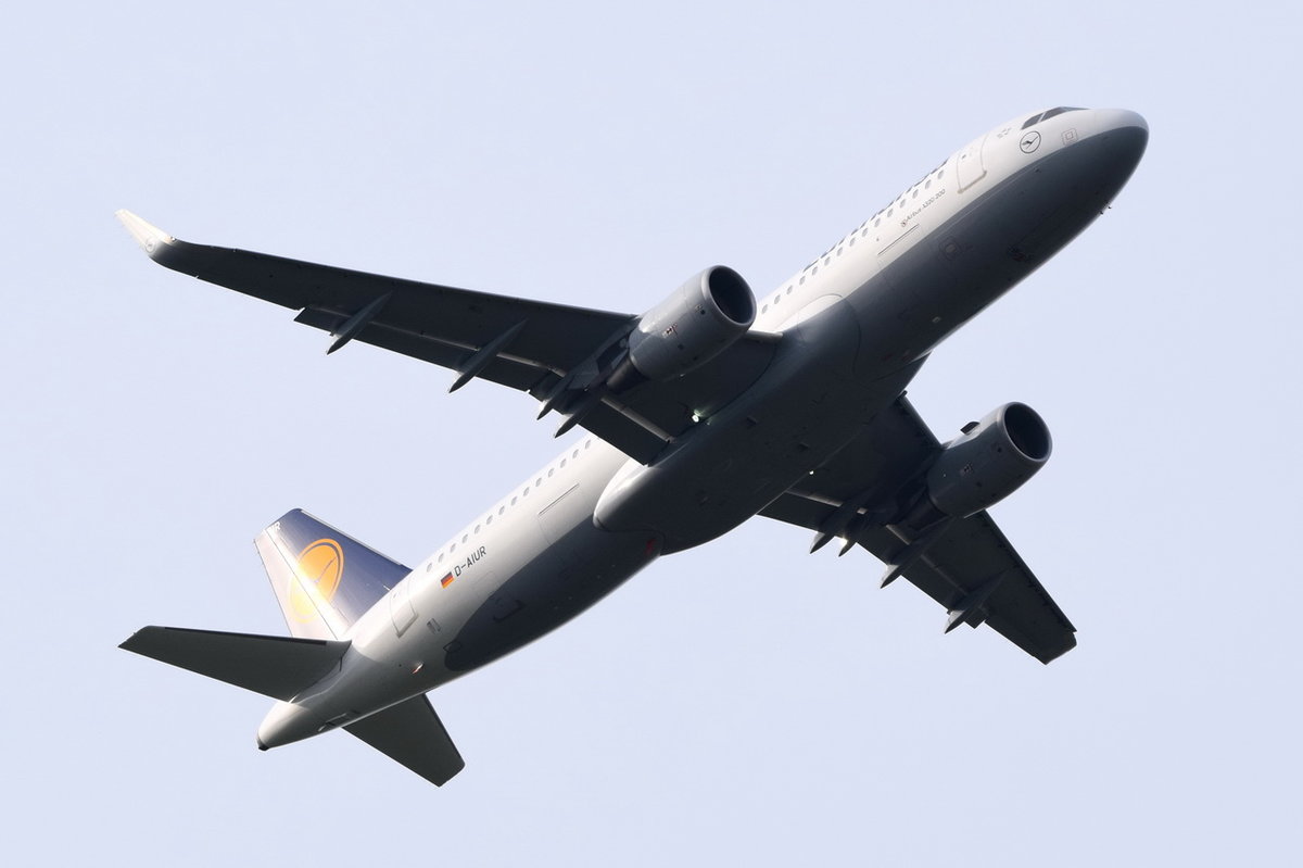 D-AIUR Lufthansa Airbus A320-214(WL)  gestartet am 13.10.2016 in München