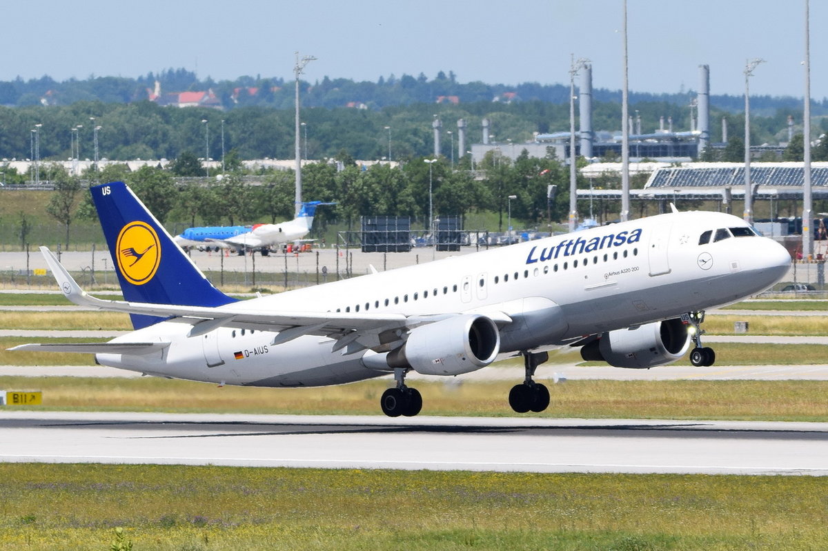 D-AIUS Lufthansa Airbus A320-214(WL)  , MUC , 19.06.2017