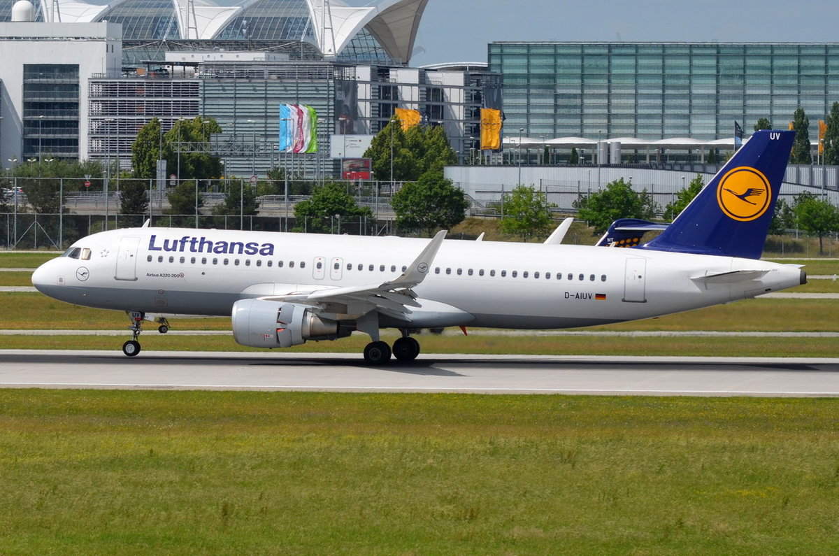 D-AIUV Lufthansa Airbus A320-214(WL)  , MUC , 17.06.2017