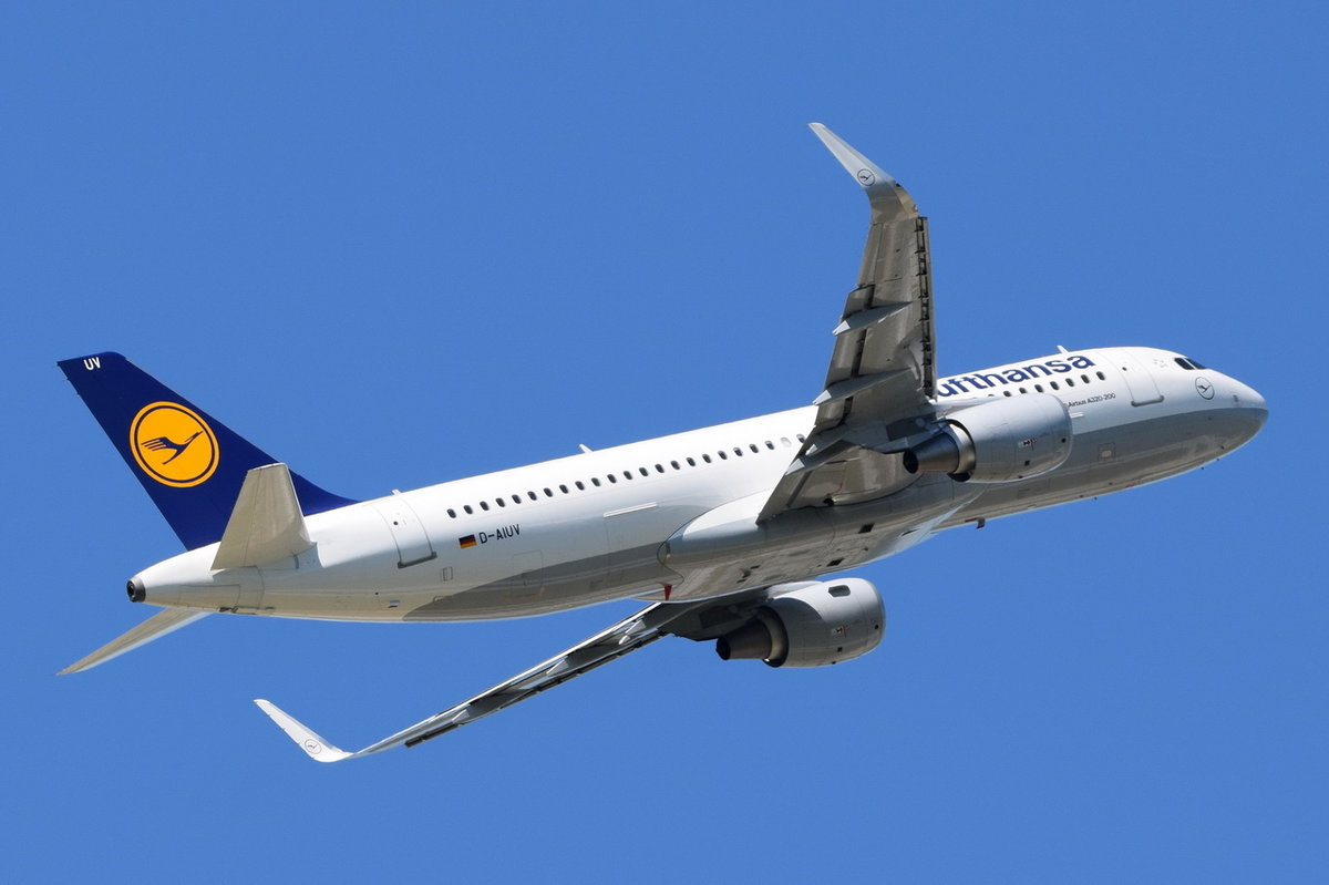 D-AIUV Lufthansa Airbus A320-214(WL)  , MUC , 19.06.2017
