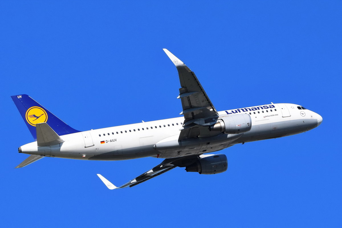 D-AIUV Lufthansa Airbus A320-214(WL) , MUC , 14.10.2018