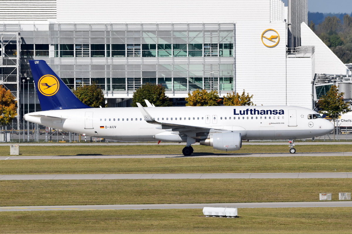 D-AIUV Lufthansa Airbus A320-214(WL)  , MUC , 15.10.2016