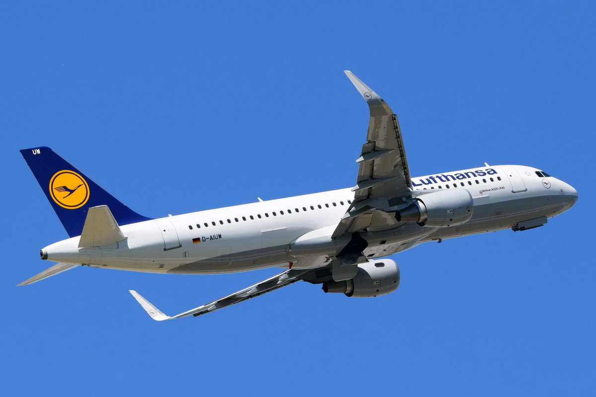D-AIUW Lufthansa Airbus A320-214(WL)  , MUC , 19.06.2017