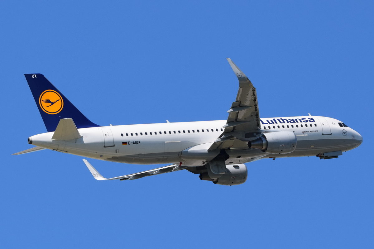 D-AIUX Lufthansa Airbus A320-214(WL)  , MUC , 19.06.2017