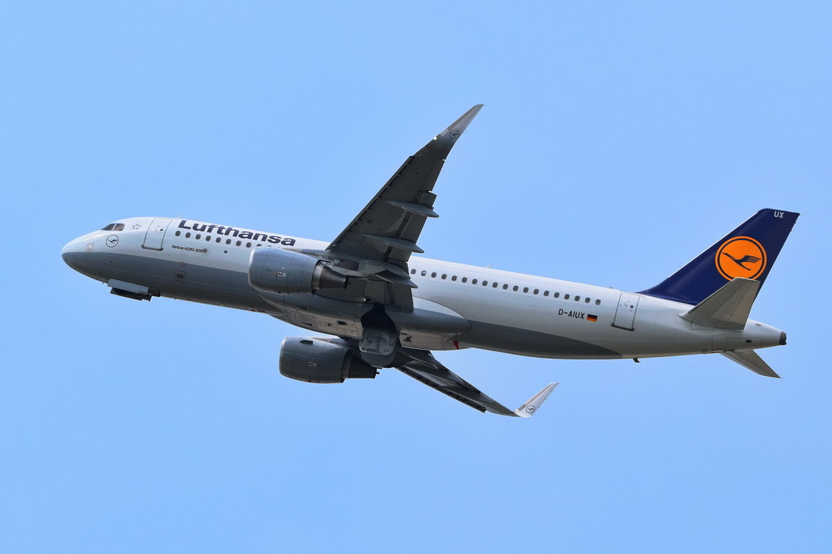 D-AIUX Lufthansa Airbus A320-214(WL)  , MUC , 21.06.2017