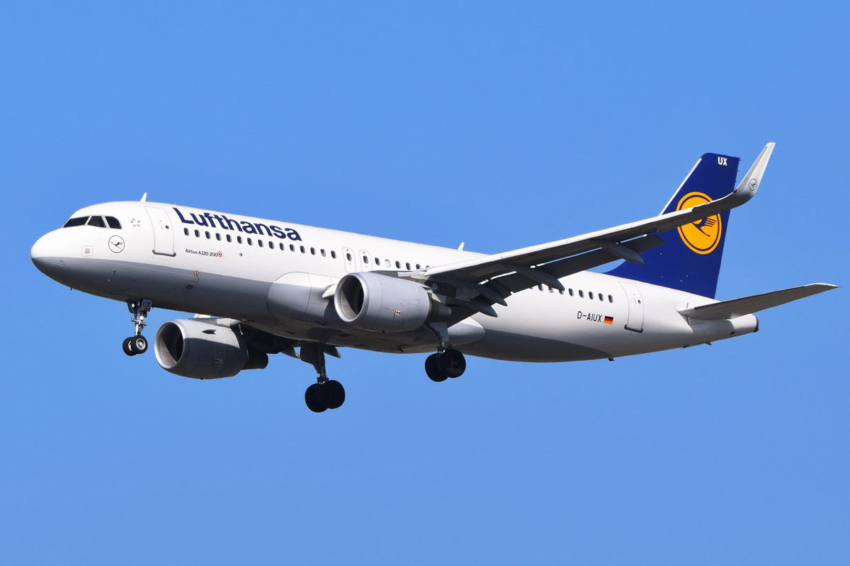 D-AIUX Lufthansa Airbus A320-214(WL) , MUC , 30.03.2019
