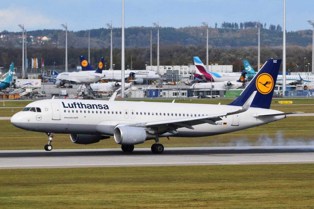 D-AIUZ Lufthansa Airbus A320-214(WL) , MUC , 22.10.2017