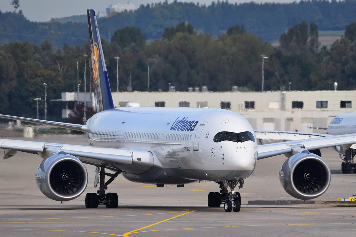 D-AIXB Lufthansa Airbus A350-941  Stuttgart  , MUC , 04.10.2017