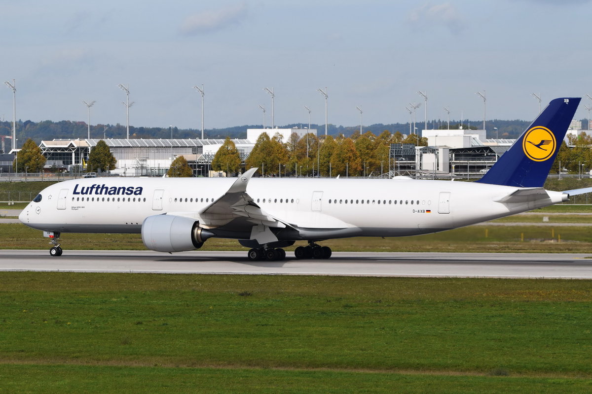 D-AIXB Lufthansa Airbus A350-941  Stuttgart  , MUC , 04.10.2017