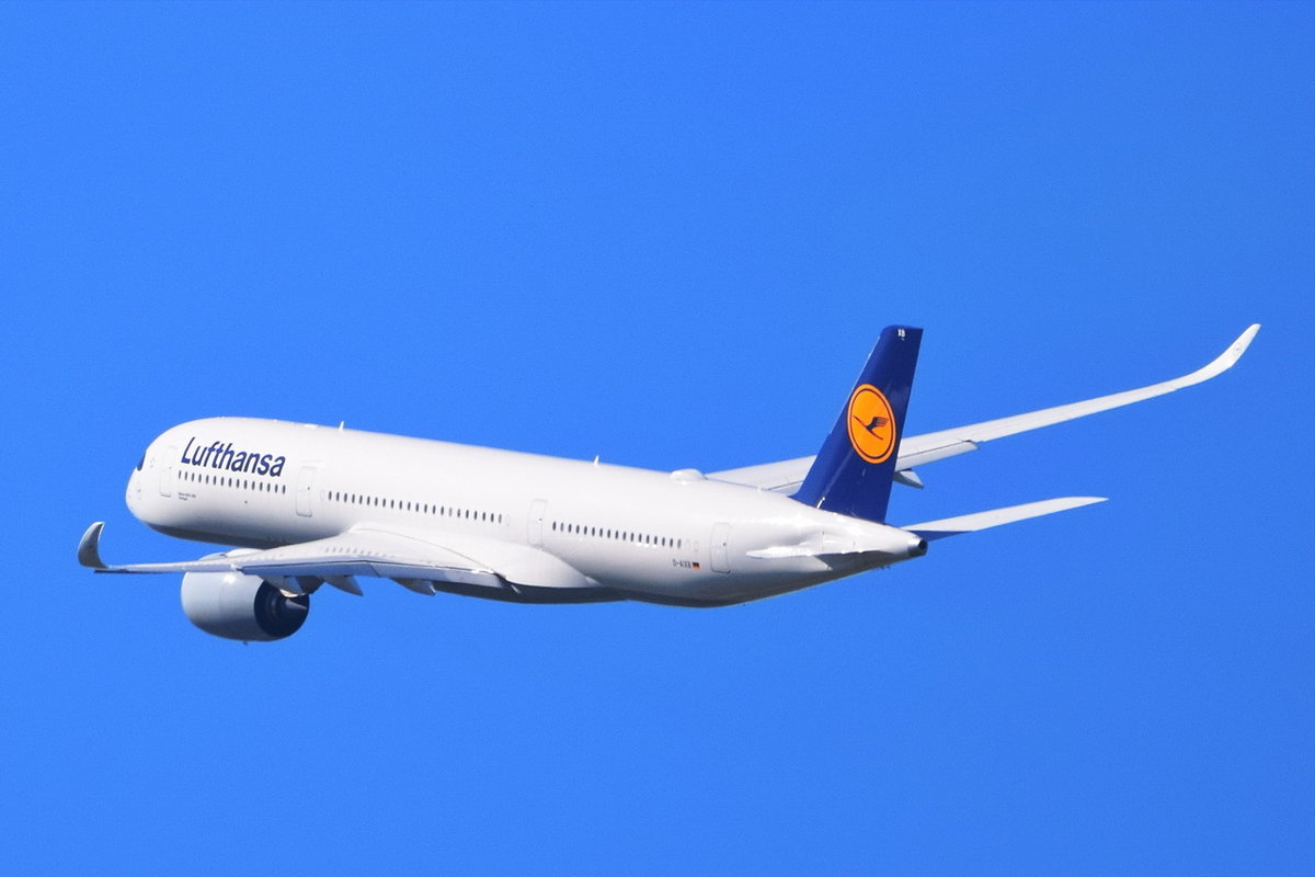 D-AIXB Lufthansa Airbus A350-941  Stuttgart   , MUC , 05.10.2017 