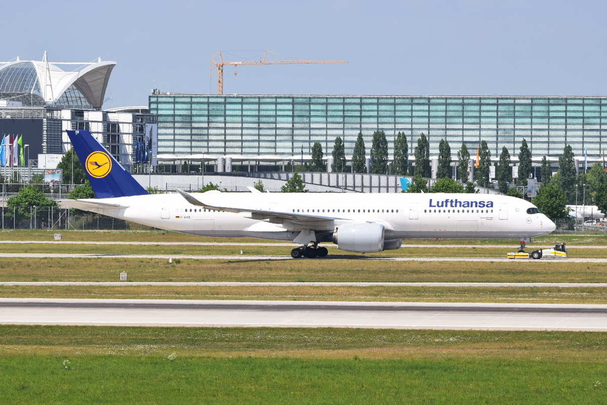 D-AIXB Lufthansa Airbus A350-941  Stuttgart   , MUC , 12.05.2018