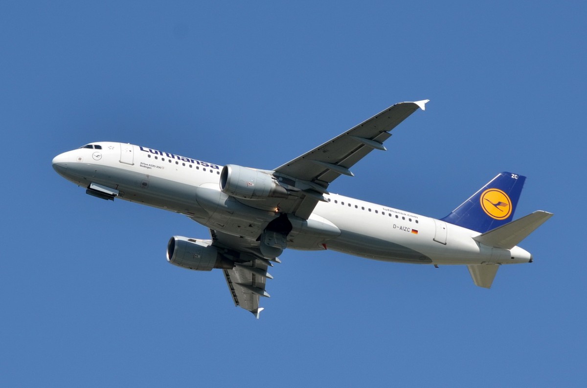 D-AIZC Lufthansa Airbus A320-214  Büdingen   in München gestartet   11.09.2015