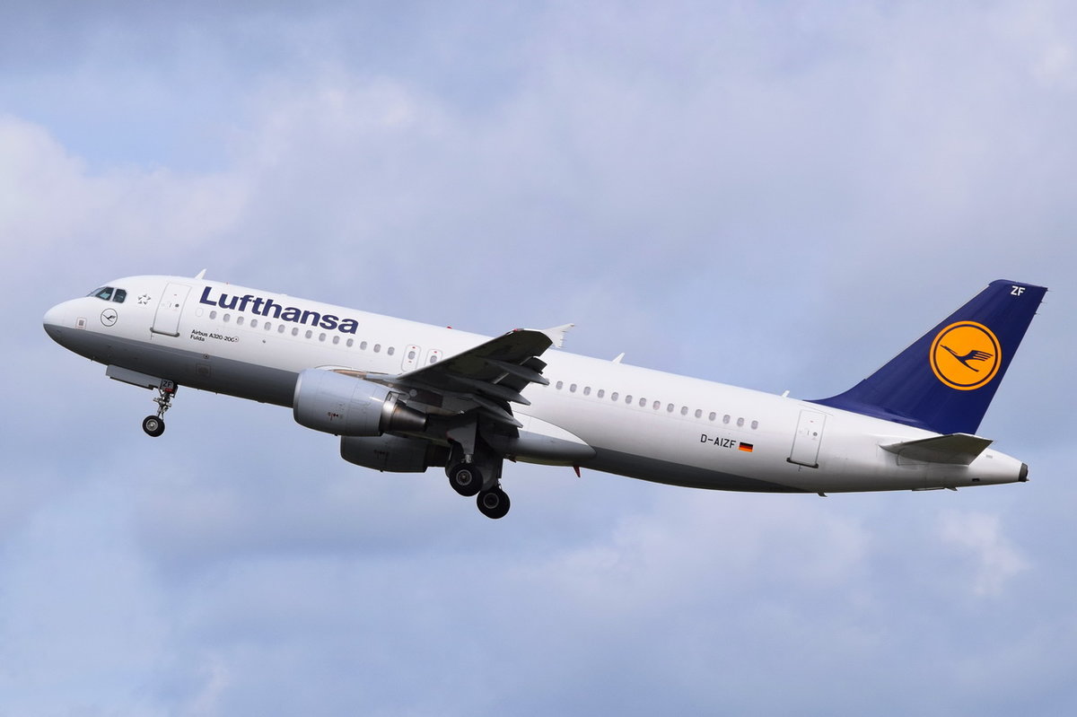 D-AIZF Lufthansa Airbus A320-214  Fulda   , TXL , 22.08.2017