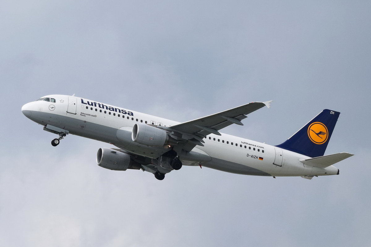 D-AIZH Lufthansa Airbus A320-214   Hanau  in München gestartet am 14.05.2016
