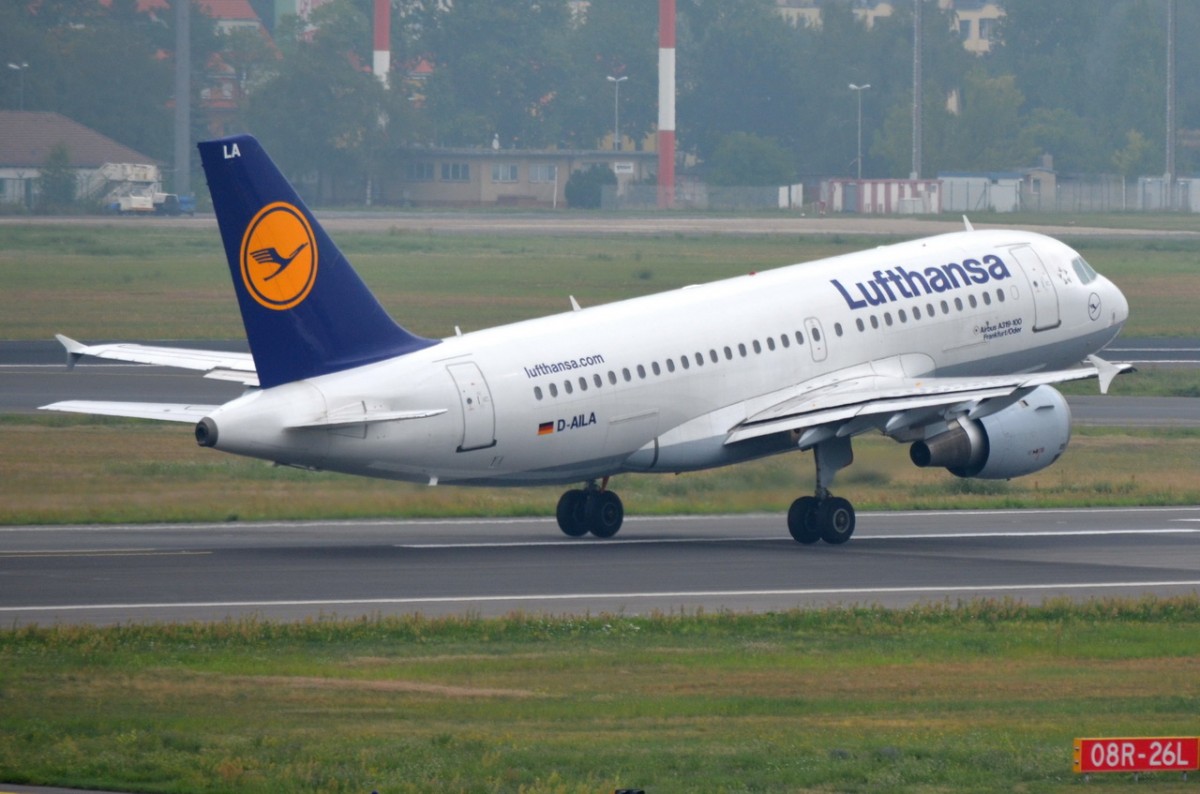D-AIZH Lufthansa Airbus A320-214  Start in Tegel am 30.07.2014