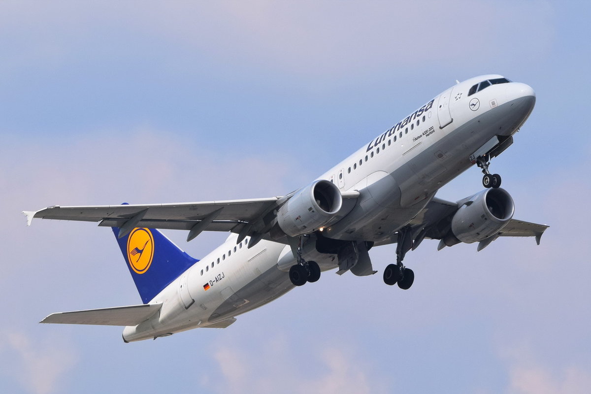 D-AIZJ Lufthansa Airbus A320-214  Herford   , MUC , 12.05.2018