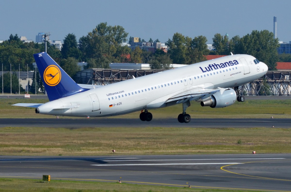 D-AIZK Lufthansa Airbus A320-214    in Tegel am 04.09.2014 gestartet