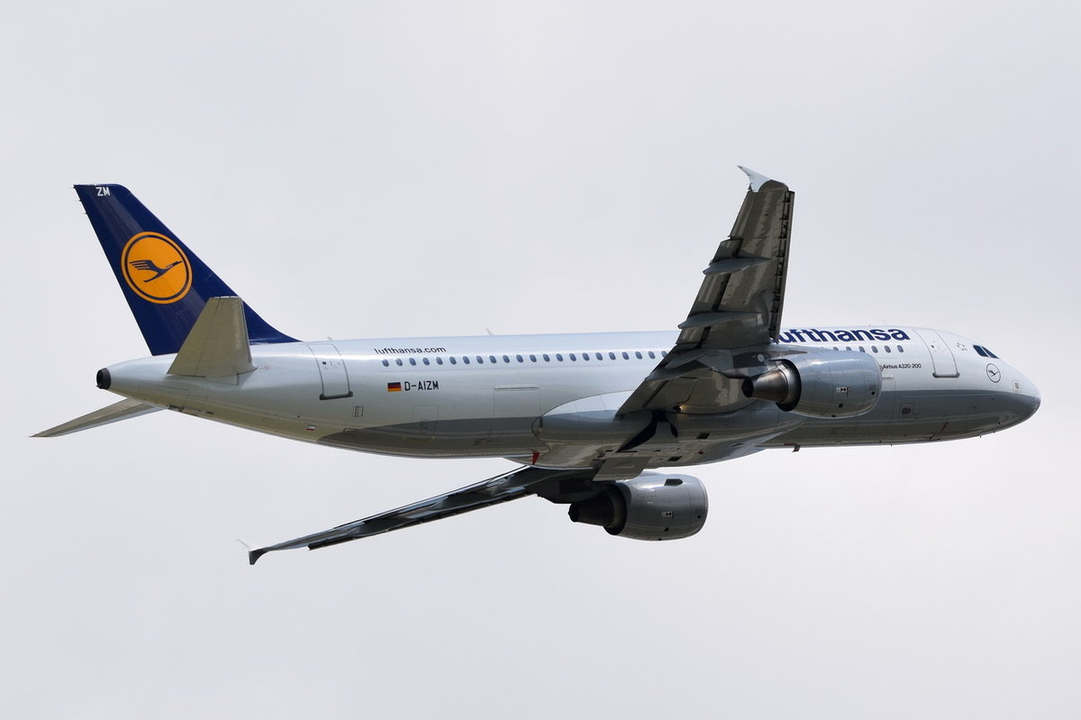 D-AIZM Lufthansa Airbus A320-214   , MUC , 18.06.2017