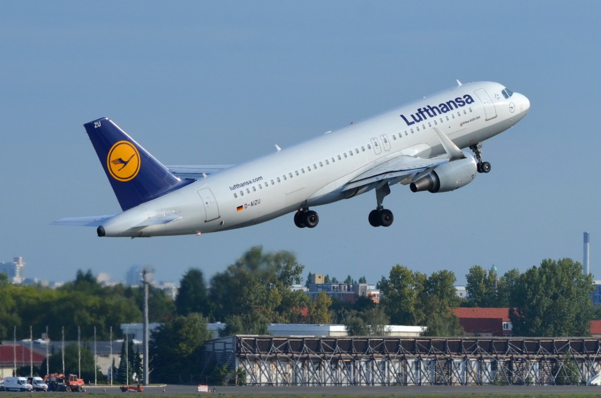 D-AIZU Lufthansa Airbus A320-214 (WL)   in Tegel gestartet am 03.09.2014