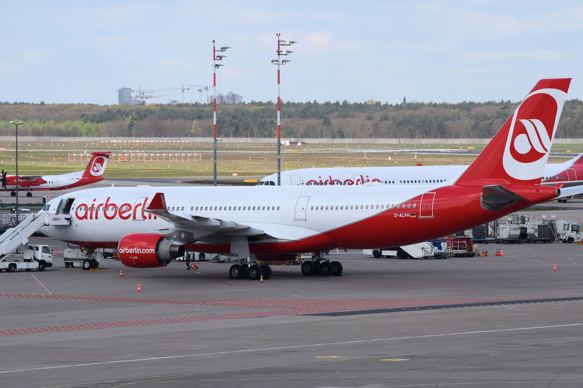 D-ALPH Air Berlin Airbus A330-223  , TXL  26.04.2017
