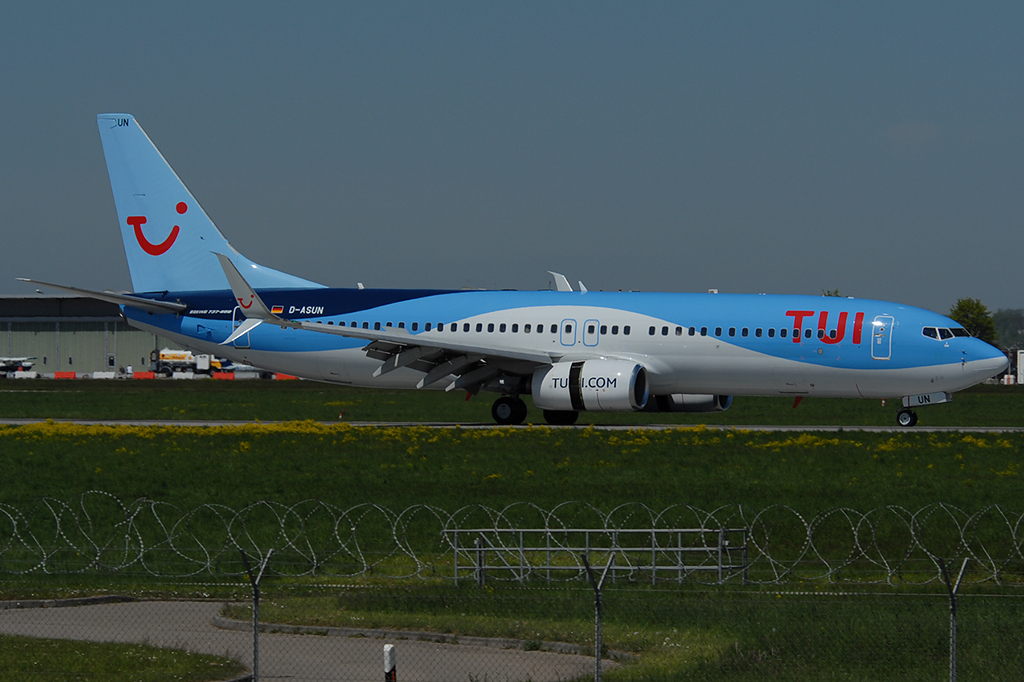 D-ASUN Boeing 737-8BK 06.05.2016 - gemietet von SunExpress (TC-SNM)